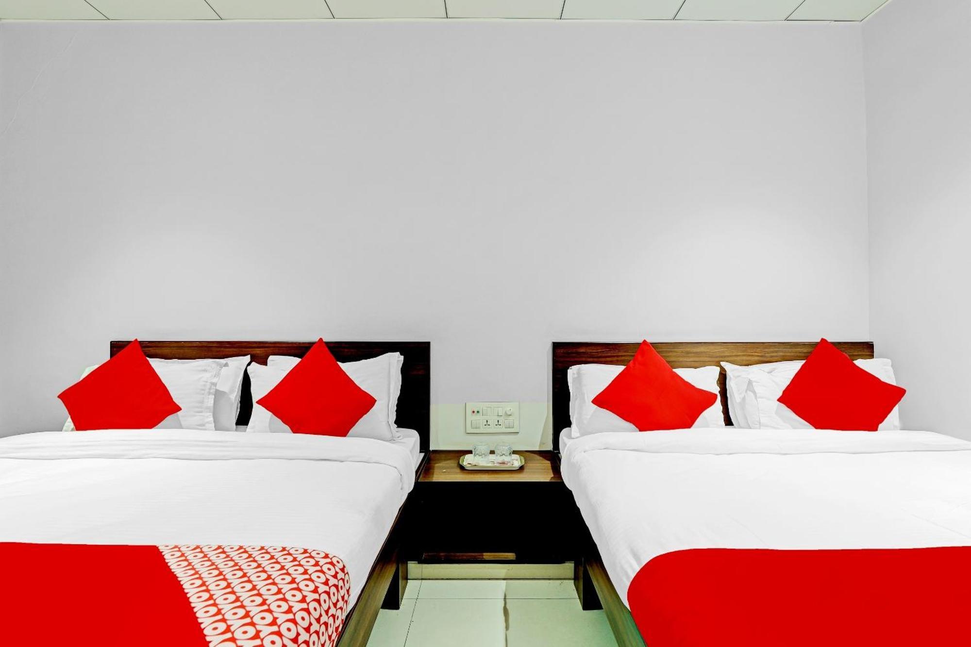 Hotel O Rishta And Jahan Banquet And Rooms Bhatha Екстер'єр фото