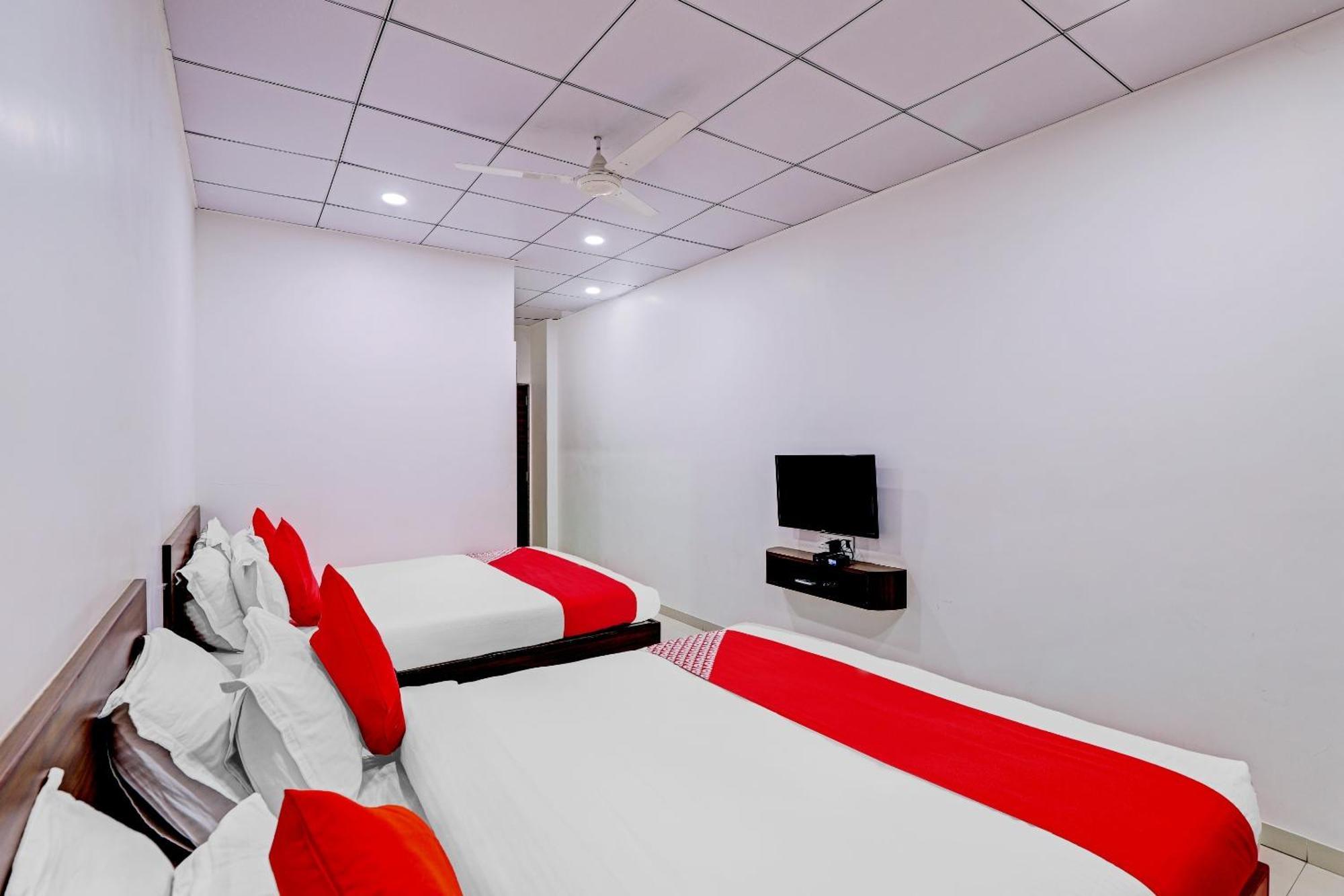 Hotel O Rishta And Jahan Banquet And Rooms Bhatha Екстер'єр фото