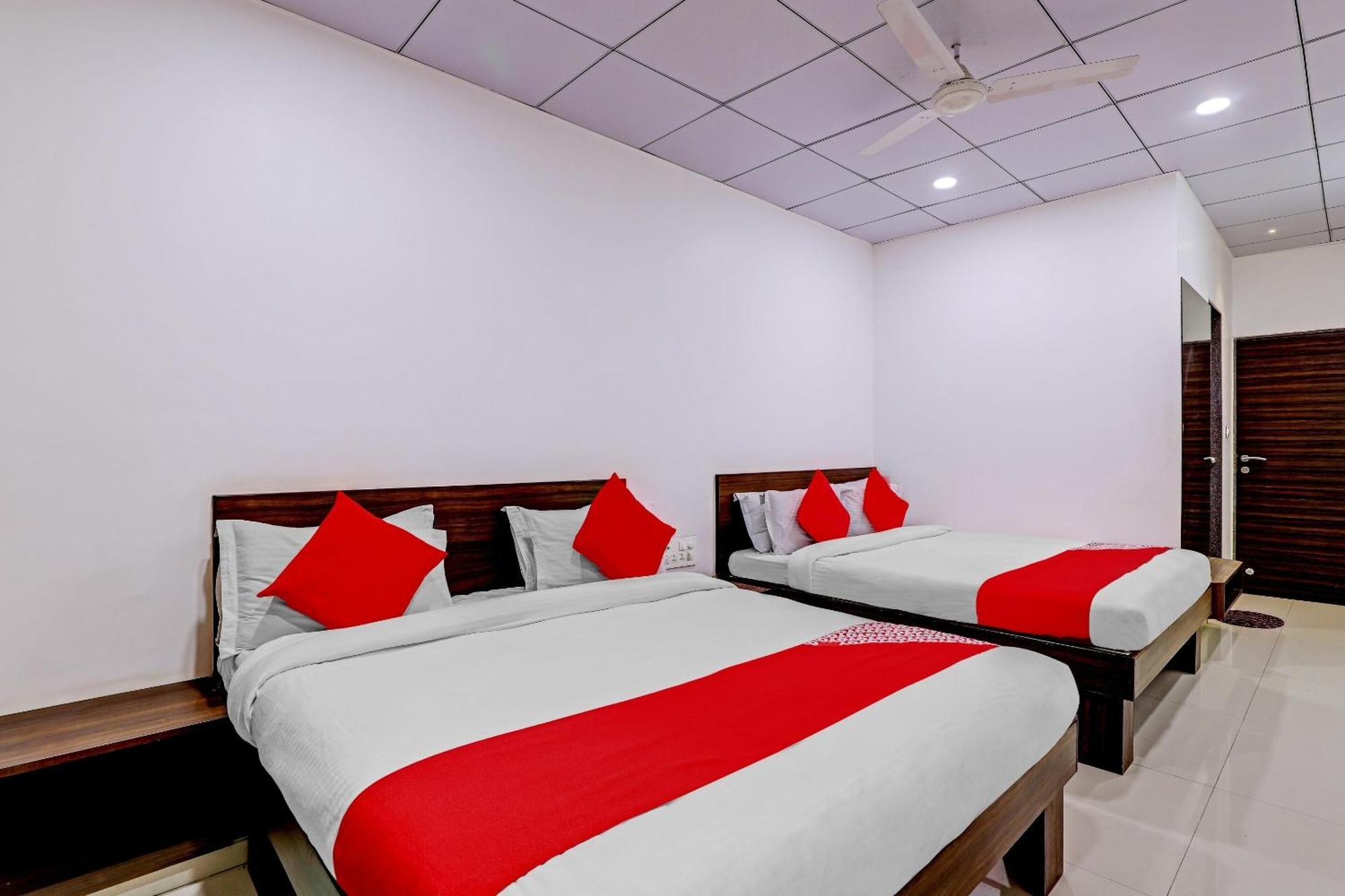 Hotel O Rishta And Jahan Banquet And Rooms Bhatha Екстер'єр фото
